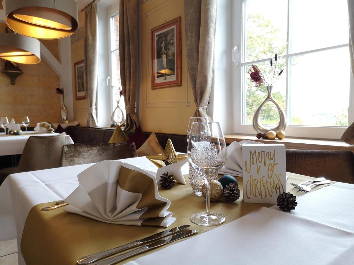 Hotel Wittelsbacher Hoeh เวิร์ซบวร์ก ภายนอก รูปภาพ