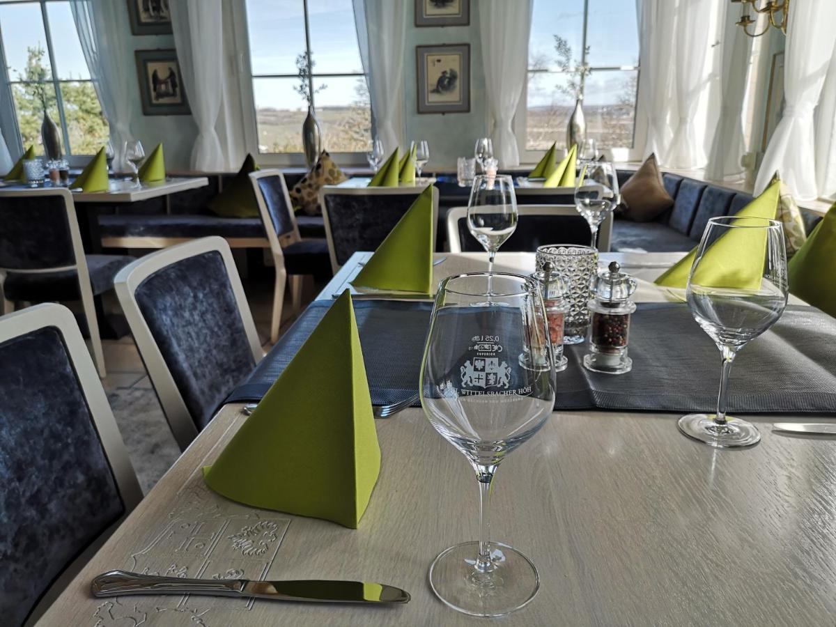 Hotel Wittelsbacher Hoeh เวิร์ซบวร์ก ภายนอก รูปภาพ