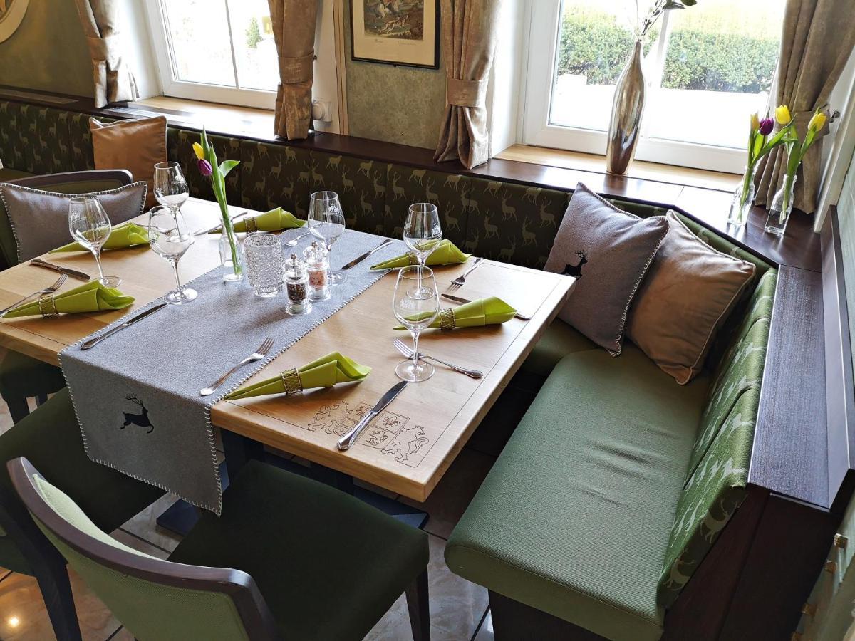 Hotel Wittelsbacher Hoeh เวิร์ซบวร์ก ภายนอก รูปภาพ